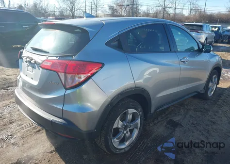 2018 Honda Hr-V Lx z USA, uszkodzony, nr VIN 3CZRU6H35JG723699